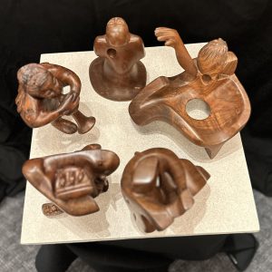 wood-sculpture-musicians-indiana-artist